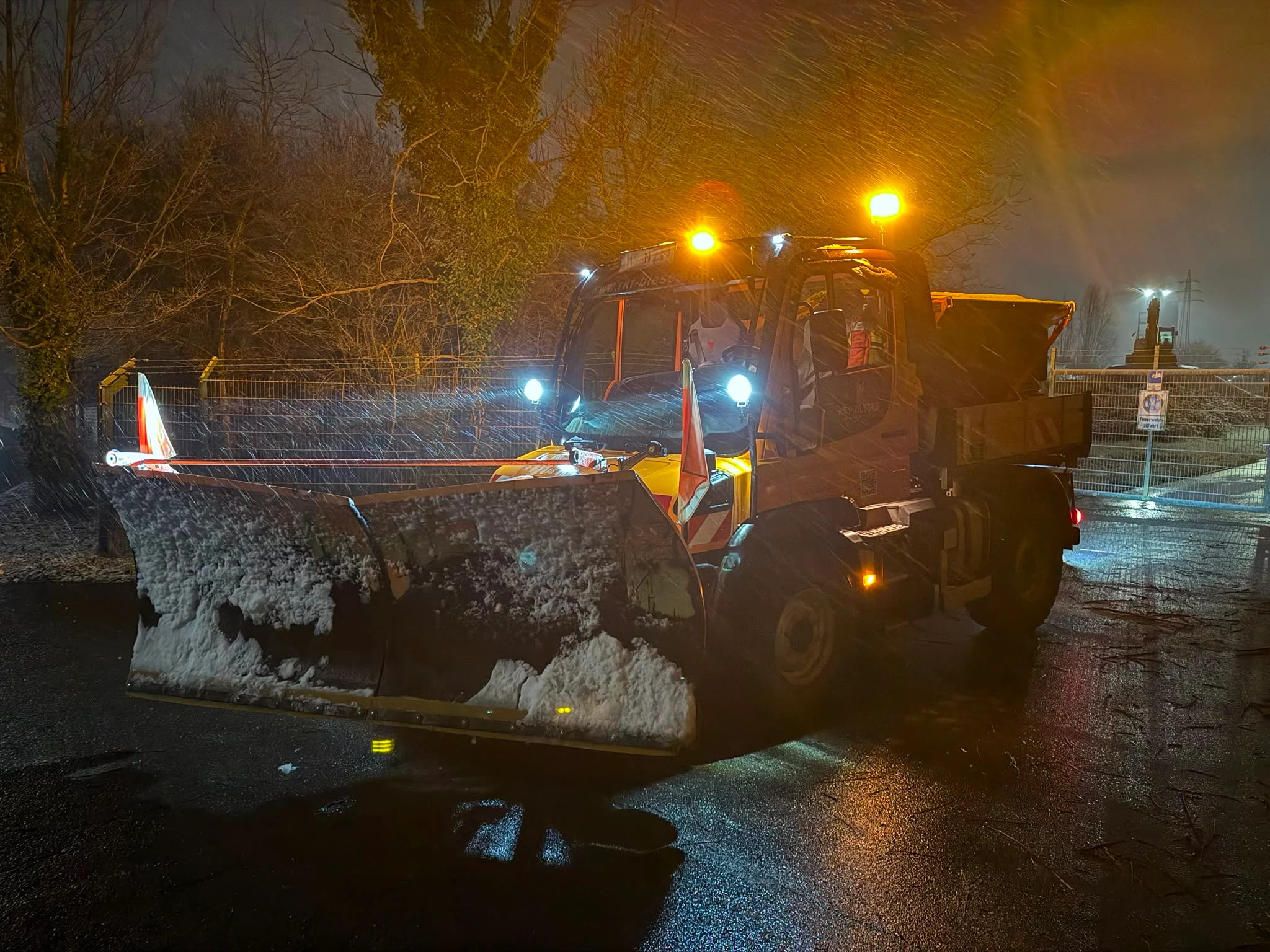 Winterdienst im Einsatz – JS Dienstleistungen GmbH